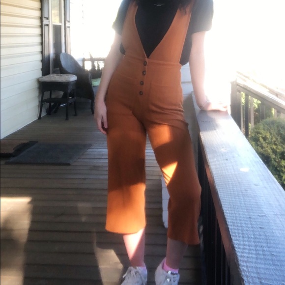 Rust colored button up jumper - Picture 3 of 4